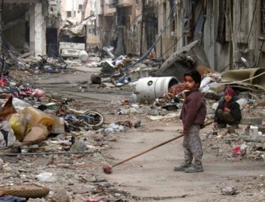 Απομάκρυνση αμάχων και ενόπλων από τέσσερις πολιορκημένες πόλεις της Συρίας